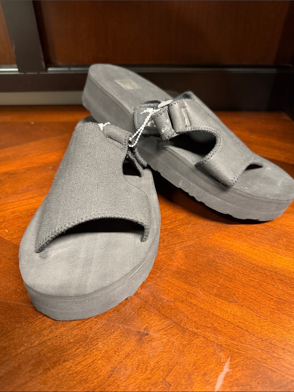 Eddie Bauer Black Men's Slide Sandals